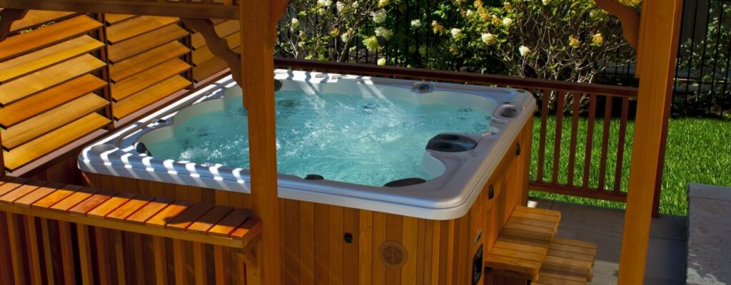 Autumn_Hot_Tub_Use