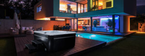 How to enjoy your hot tub in Autumn