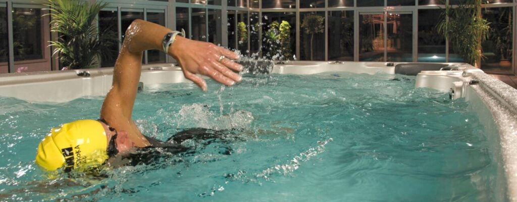 benefits-of-swimming-this-summer