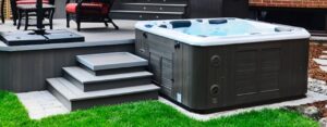 How to use a hot tub in the Summer