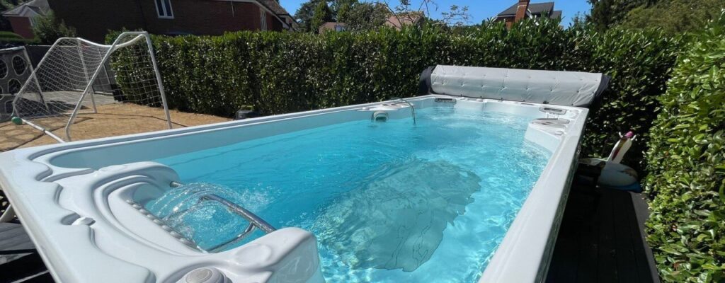how-hydropool-hot-tubs-and-swim-spas-are-energy-efficient