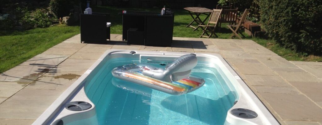 5-ways-to-introduce-your-swim-spas-running-costs