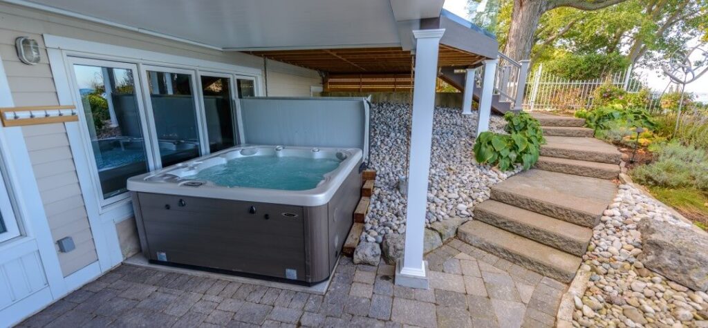 how-energy-efficient-are-hydropool-hot-tubs