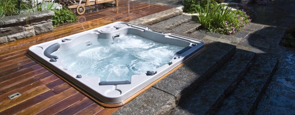 looking-after-your-hot-tub-in-the-summer