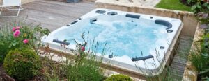 5 Expert Maintenance Tips for Your Hot Tub